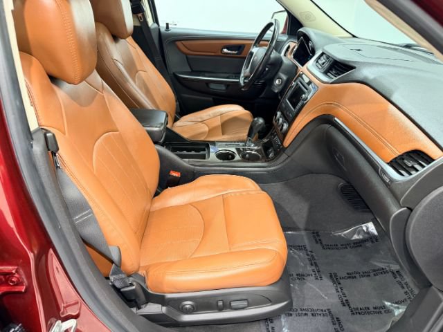 Used 2017 Chevrolet Traverse Premier AWD/4WD image 28