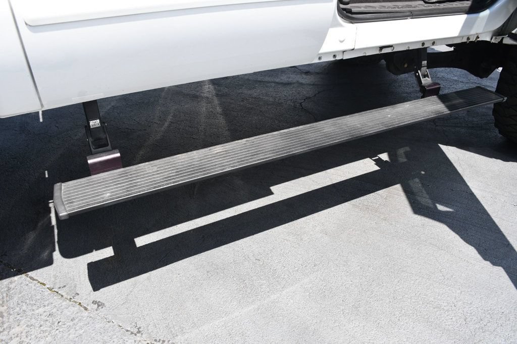 Used 2011 Ford F350 Lariat w/ Lariat Interior Pkg AWD/4WD image 9