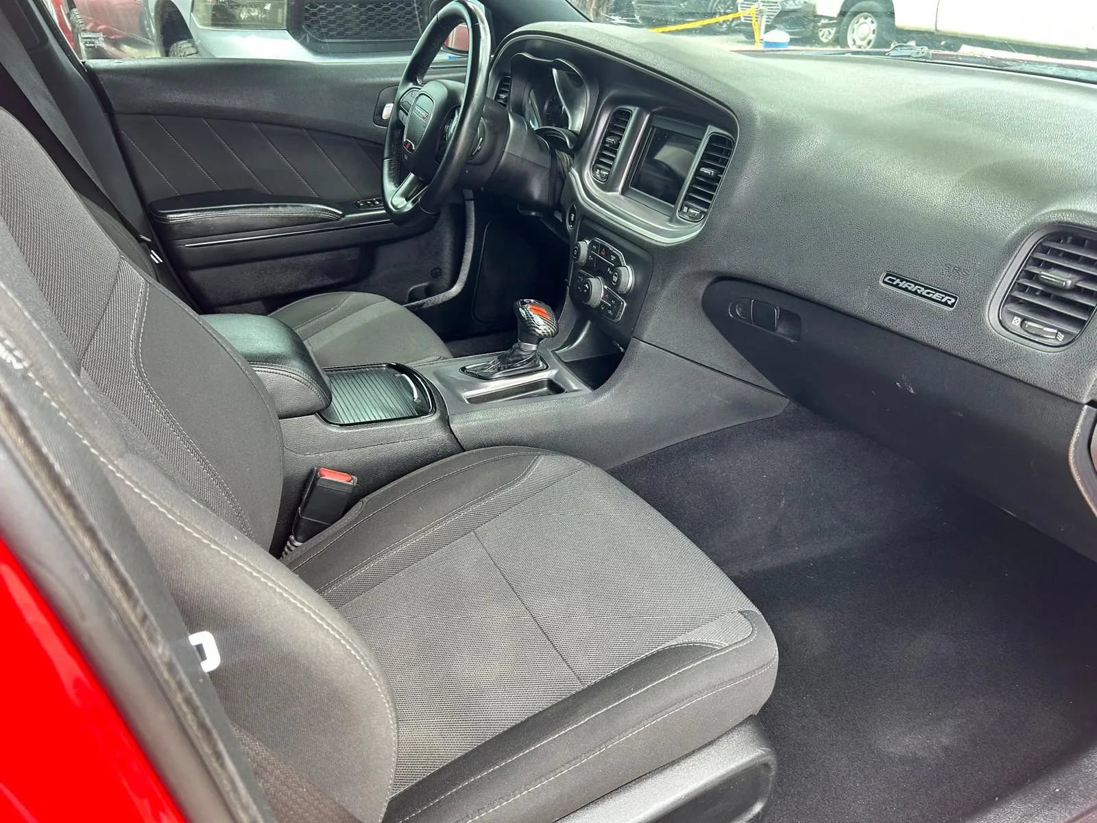Used 2019 Dodge Charger SXT w/ Blacktop Package RWD image 14
