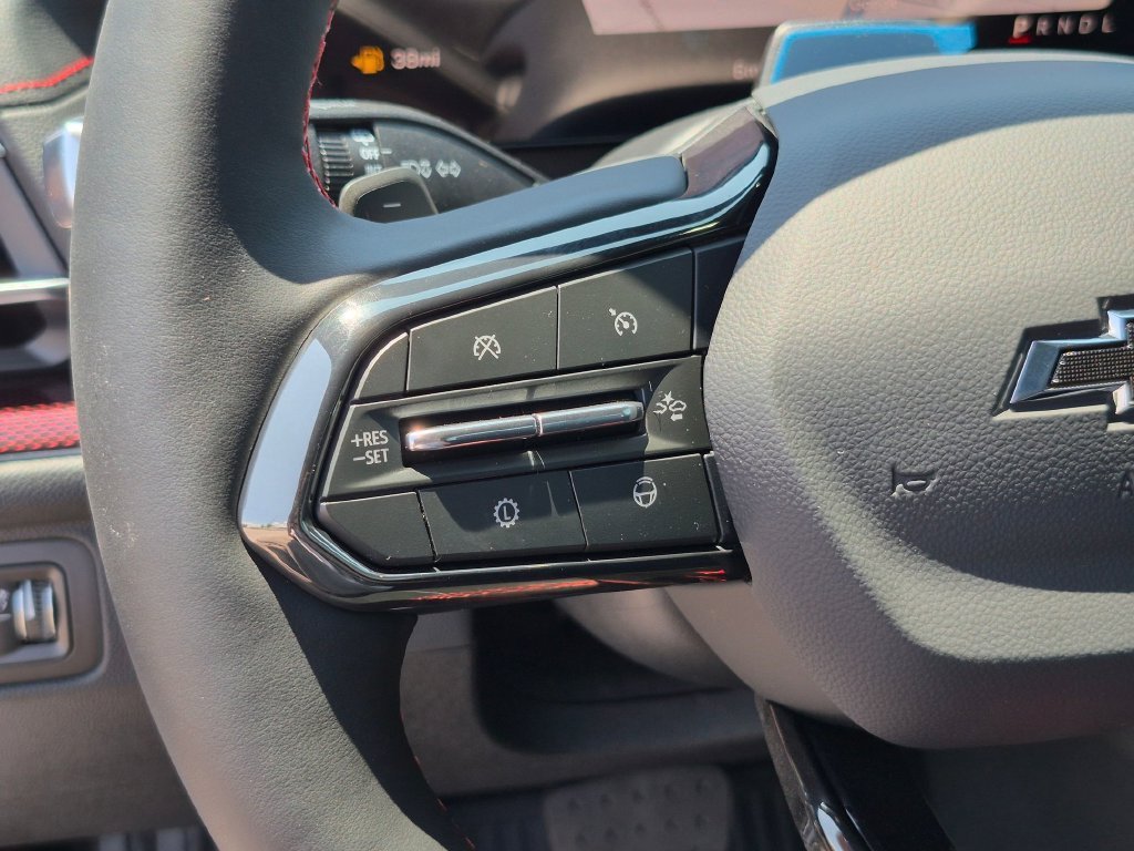 New 2026 Chevrolet Traverse RS w/ LPO, Floor Liner Package FWD image 19