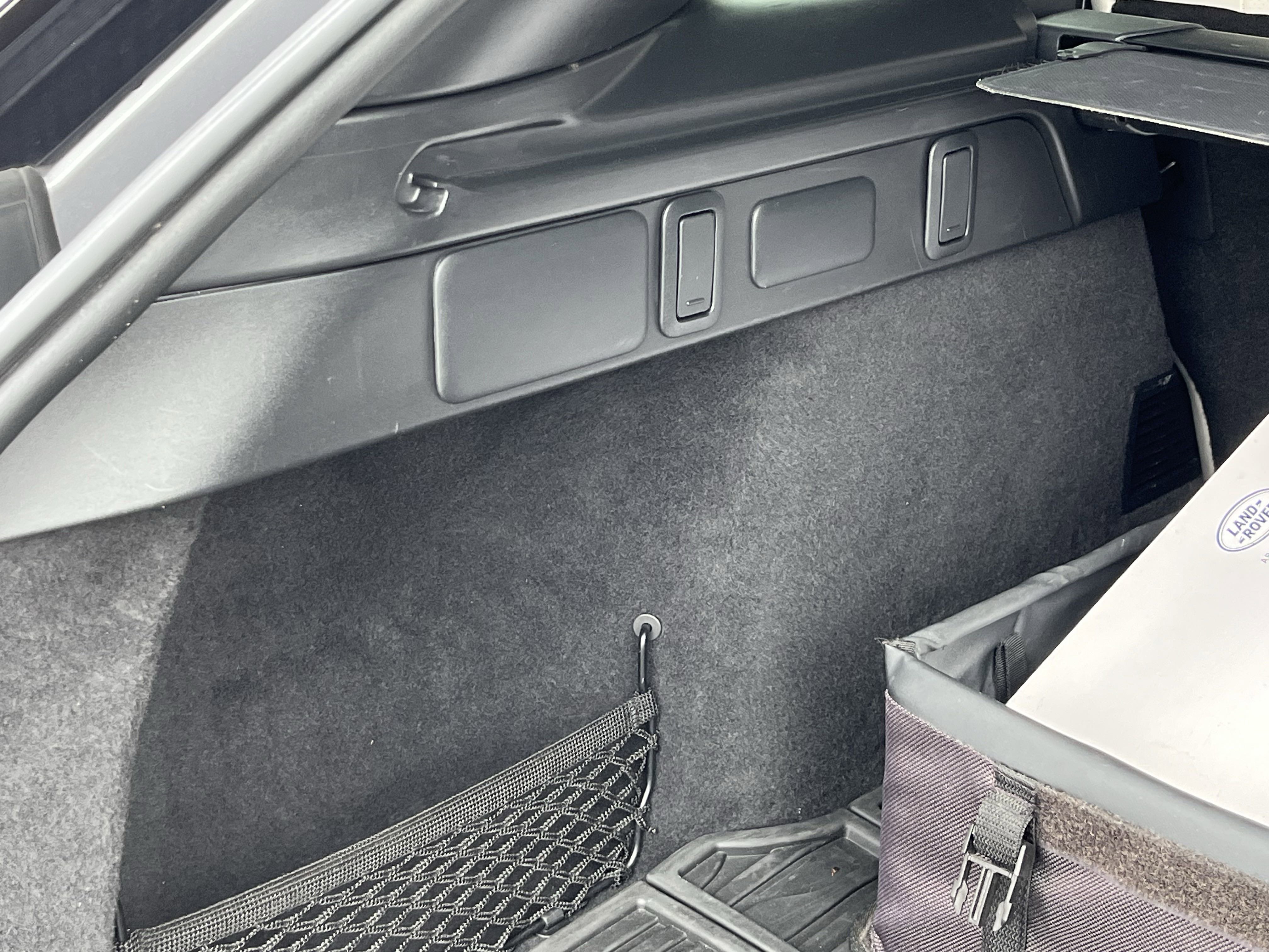 Certified 2023 Land Rover Range Rover Velar R-Dynamic S image 35