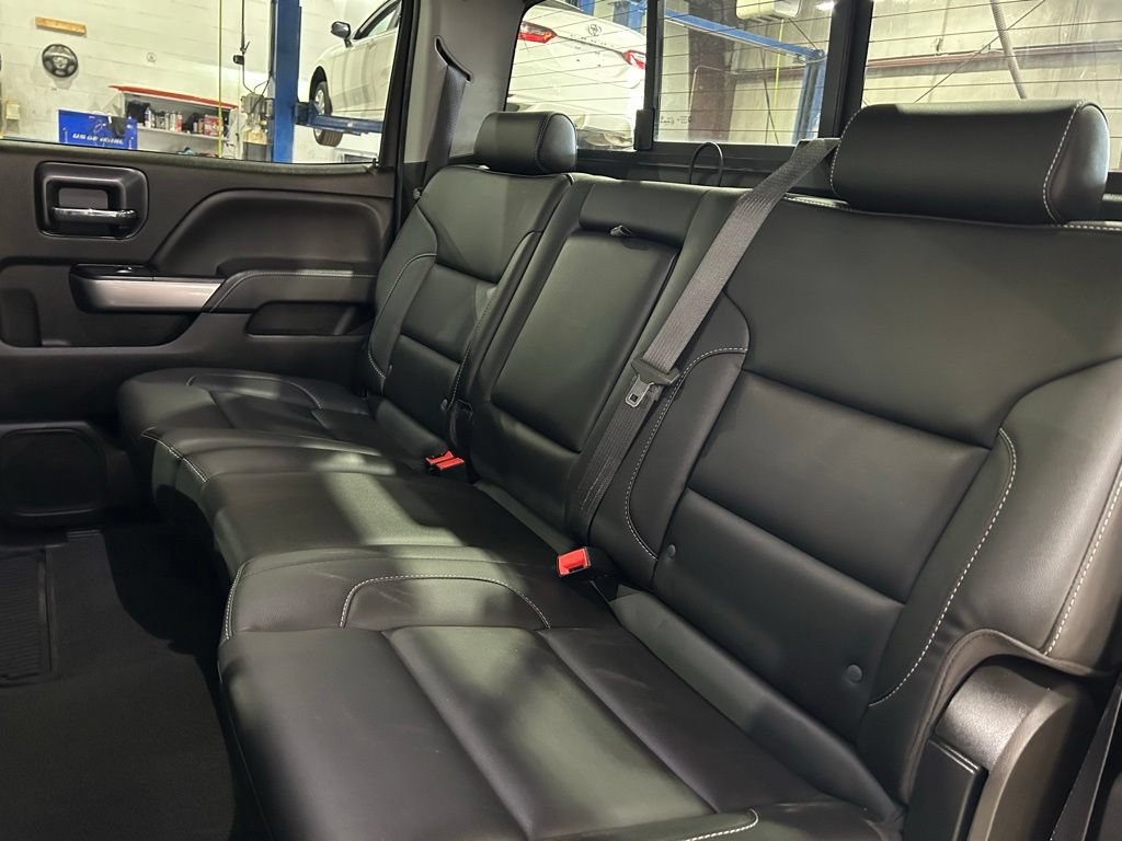 Used 2019 Chevrolet Silverado 2500 LTZ w/ LTZ Plus Package AWD/4WD image 34