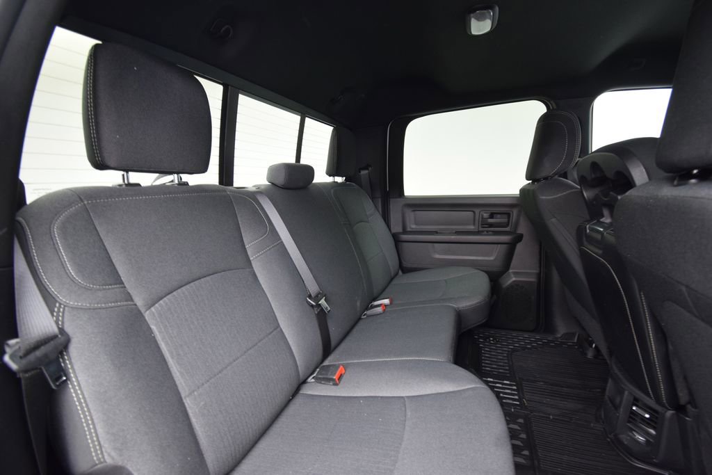 Used 2024 RAM 2500 Tradesman w/ Chrome Appearance Group image 25