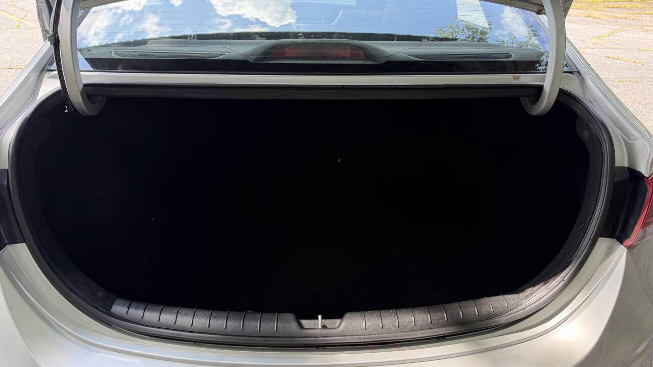 Used 2018 Hyundai Accent SE FWD image 13