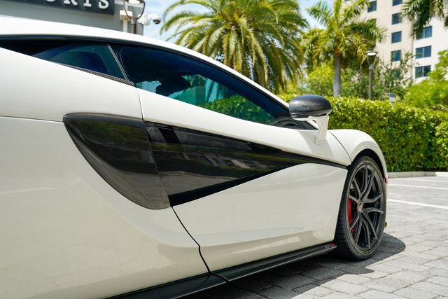 Used 2017 McLaren 570S Coupe RWD image 29