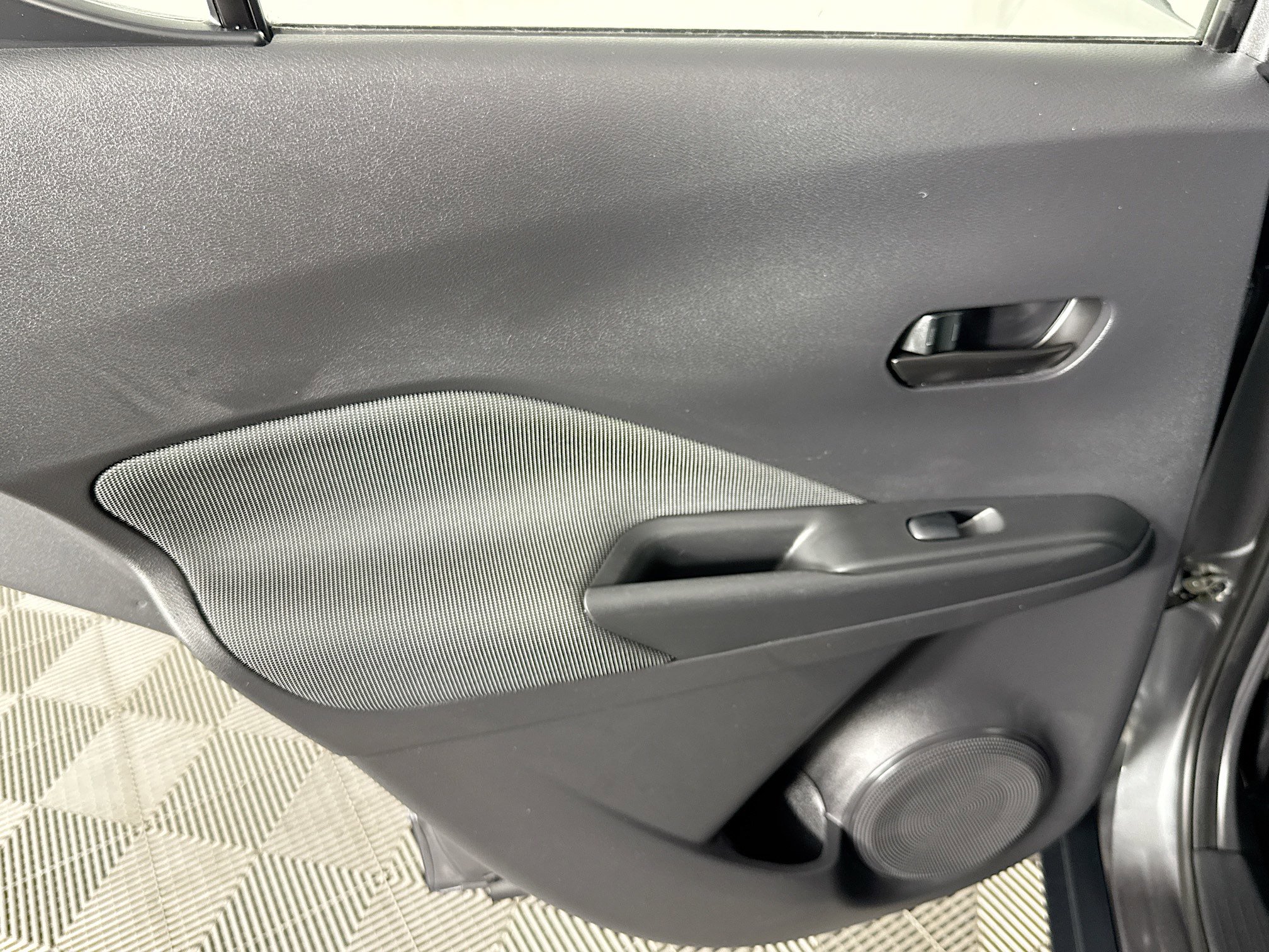 Used 2019 Nissan Kicks S FWD image 25