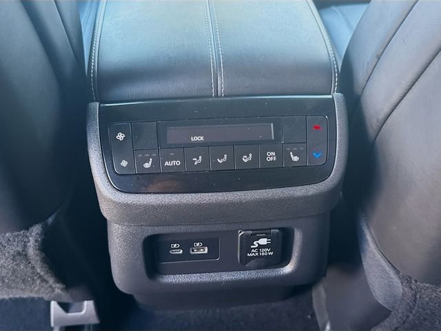 Used 2022 INFINITI QX60 Sensory w/ Cargo Package image 22