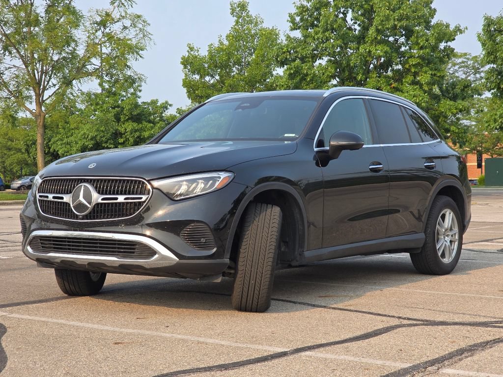 Used 2023 Mercedes-Benz GLC 300 4MATIC image 14