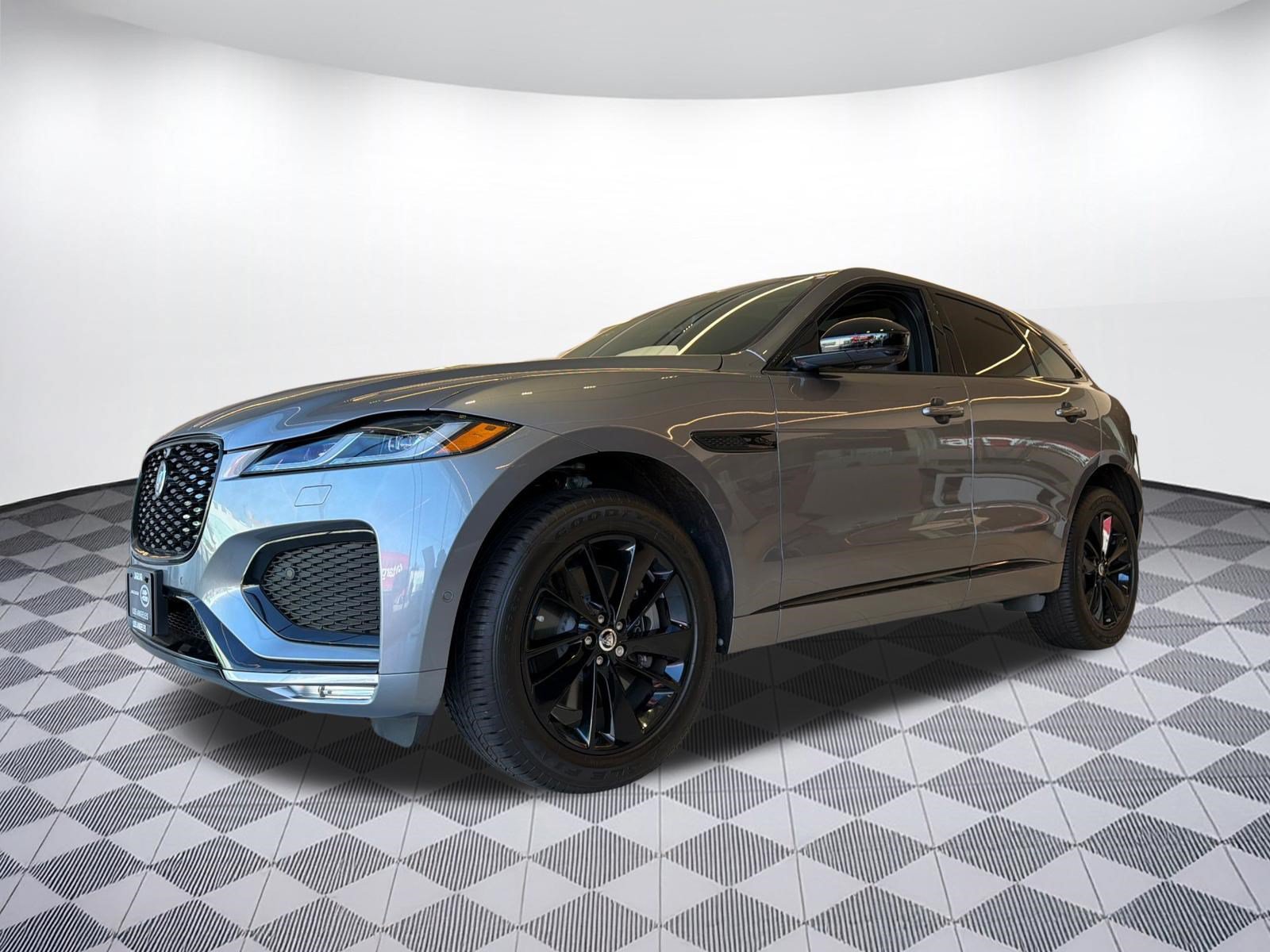New 2026 Jaguar F-PACE R-Dynamic S