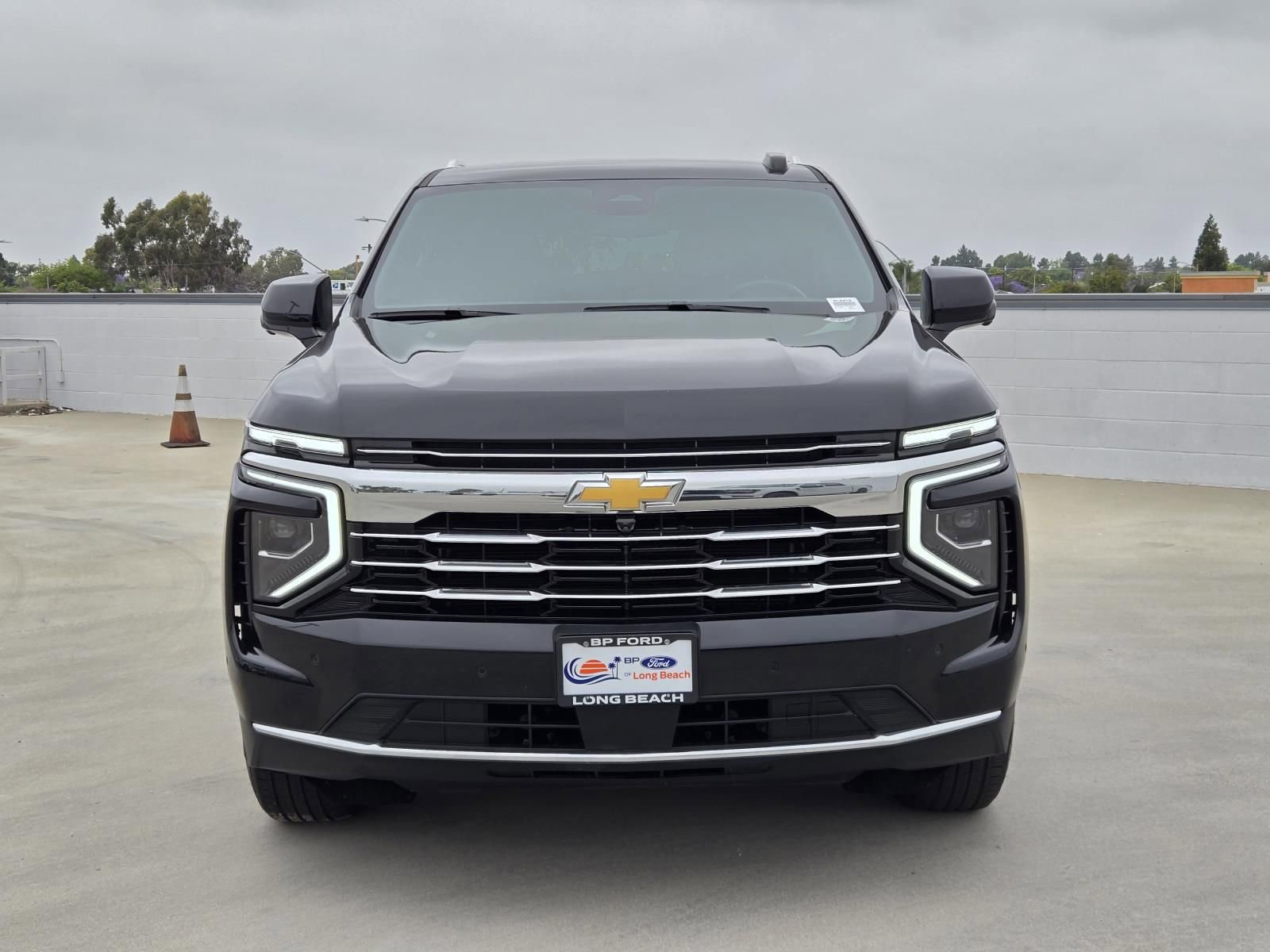 Used 2025 Chevrolet Tahoe LT AWD/4WD image 3