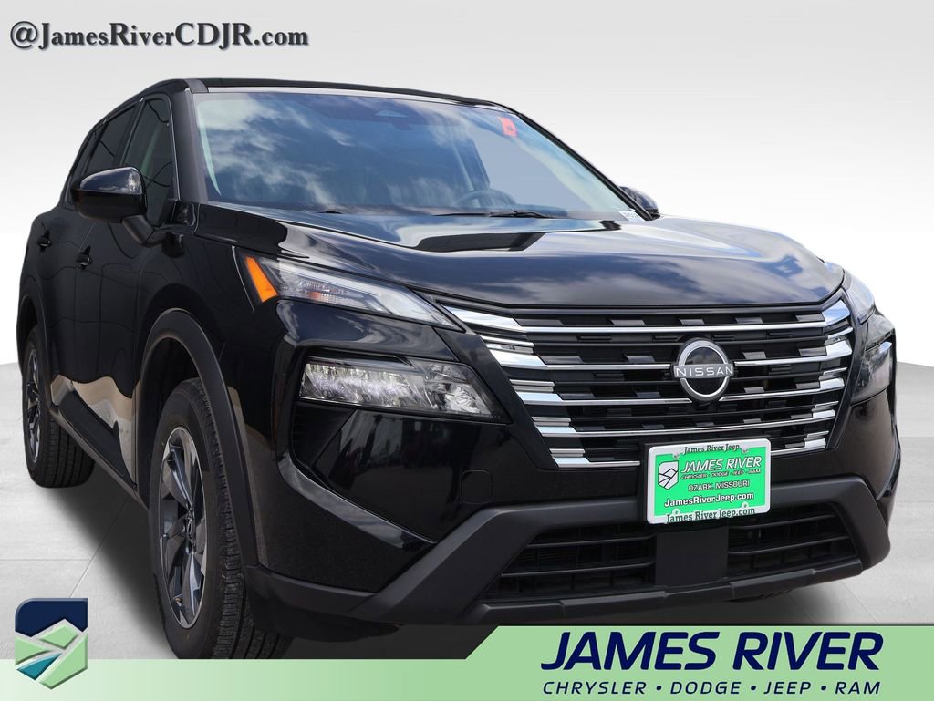 Used 2025 Nissan Rogue SV FWD image 6