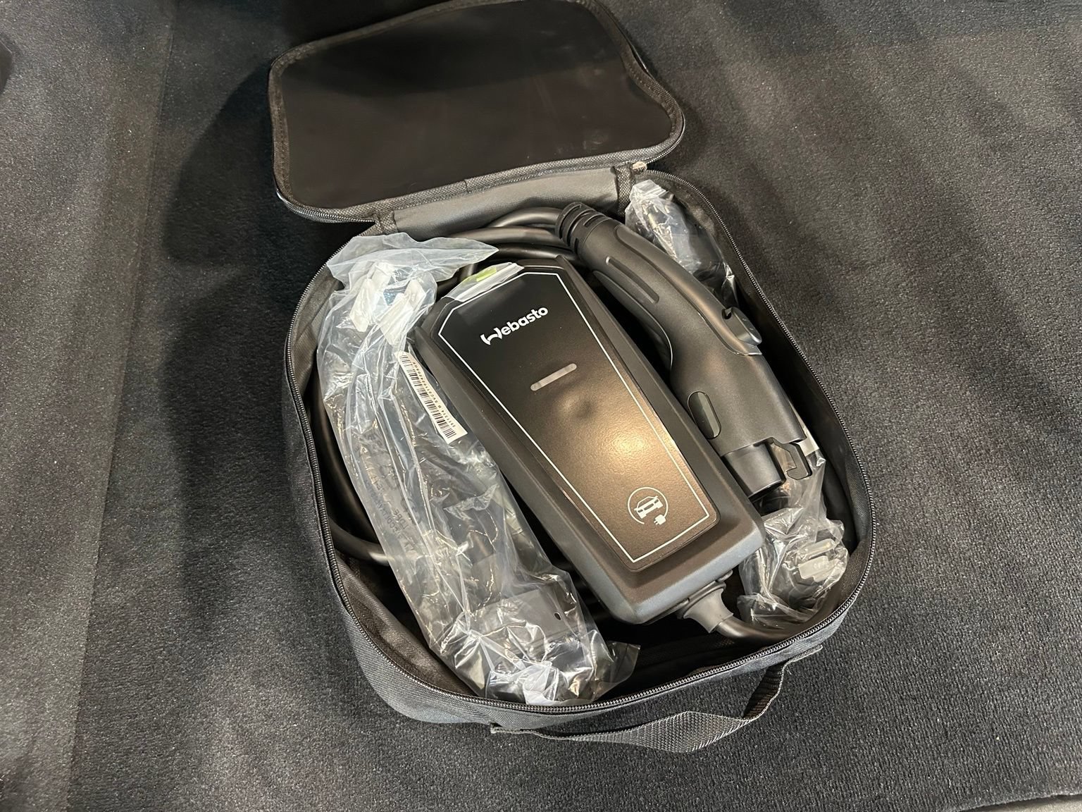 Used 2024 Mercedes-Benz GLE 450e 4MATIC image 41