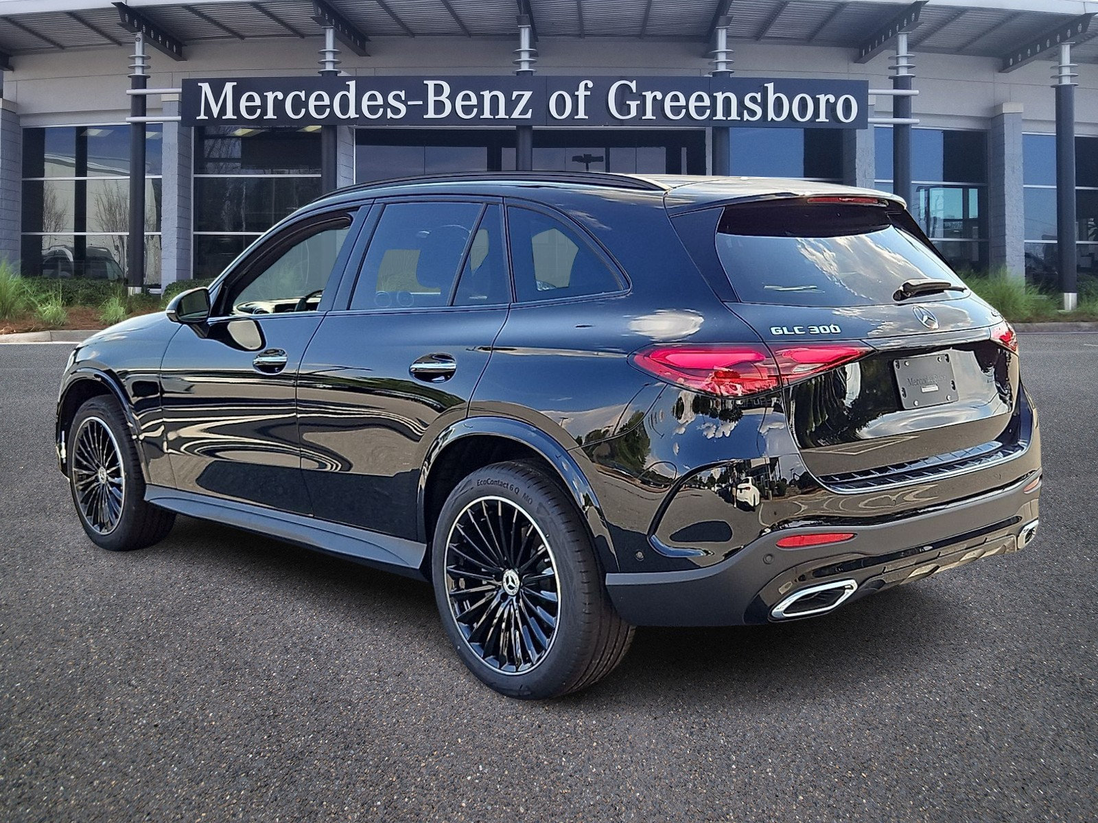 New 2026 Mercedes-Benz GLC 300 4MATIC image 3