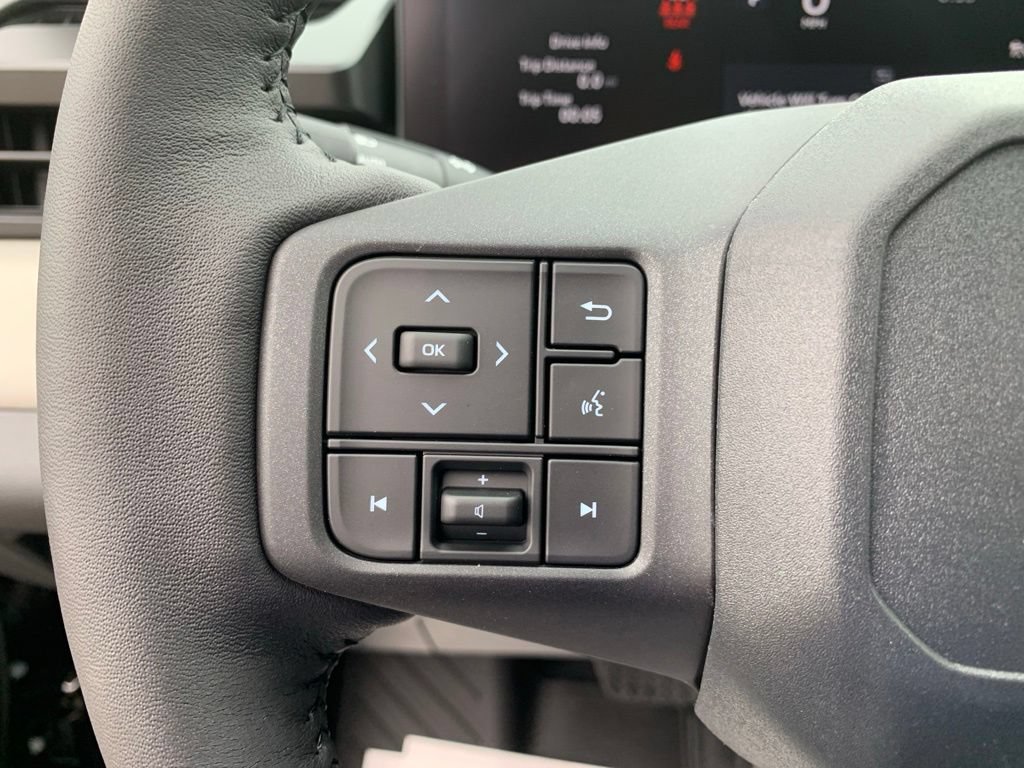 New 2026 Toyota C-HR AWD/4WD image 28