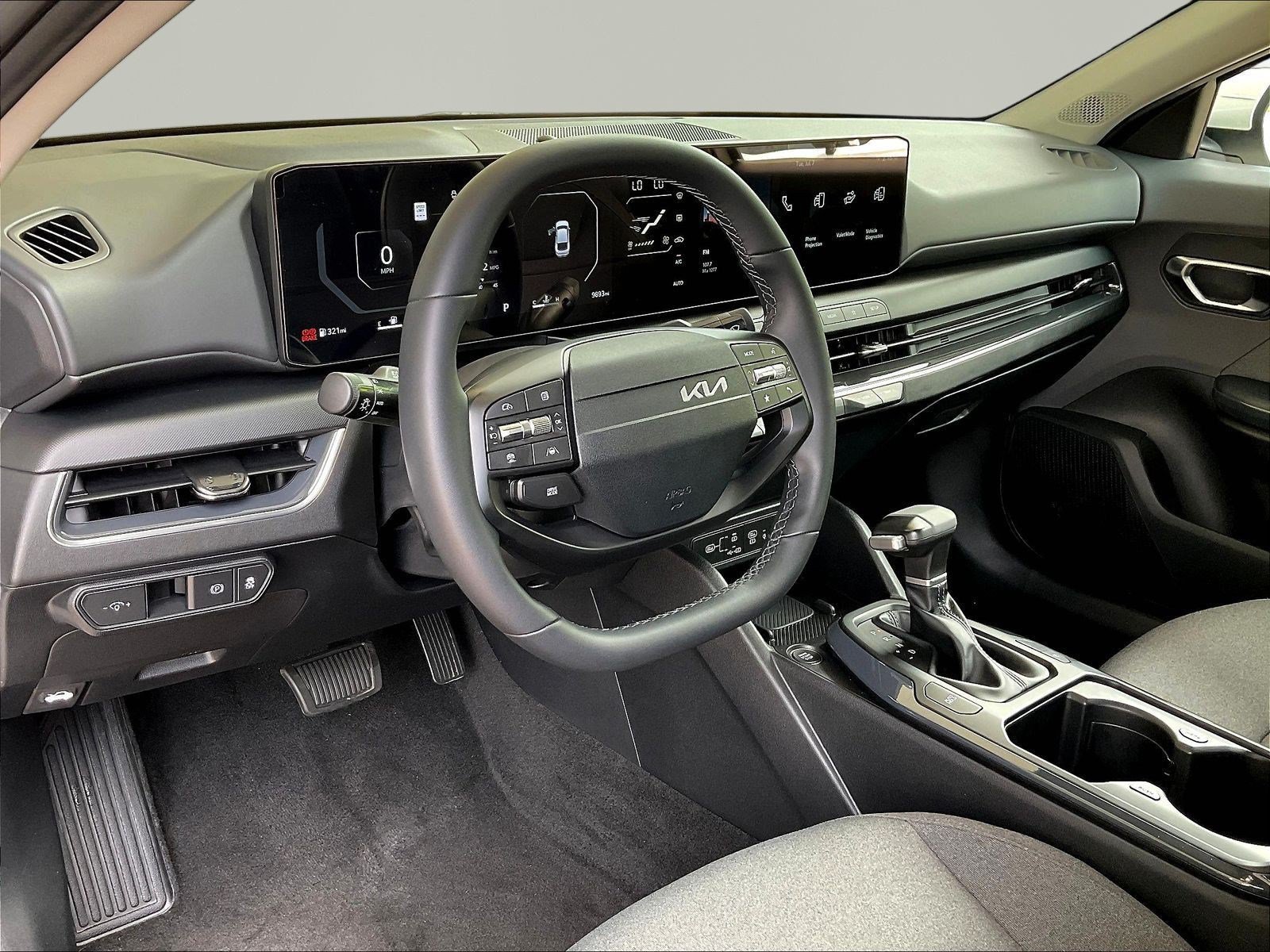 Used 2025 Kia K4 EX FWD image 16