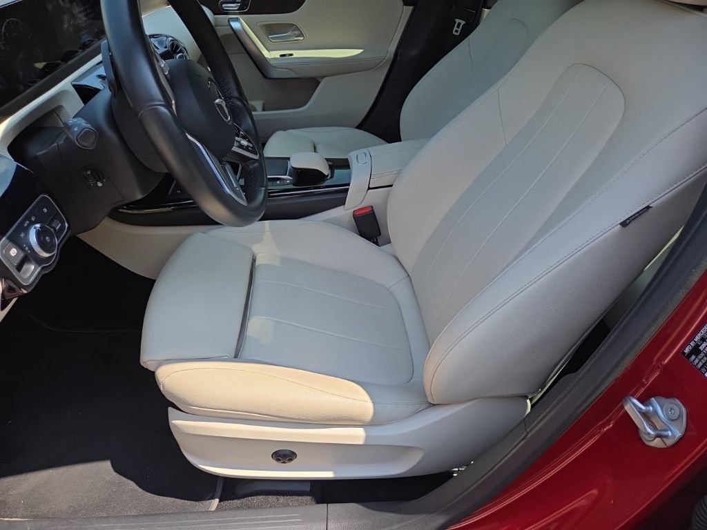 Used 2021 Mercedes-Benz A 220 4MATIC image 11