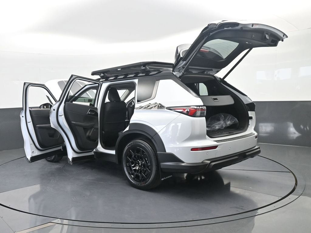 New 2026 Mitsubishi Outlander Trail Edition image 86