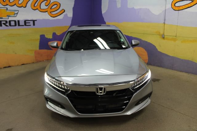 Used 2018 Honda Accord Touring image 3
