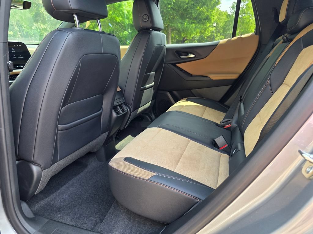 New 2026 Chevrolet Equinox ACTIV w/ Convenience Package III FWD image 19