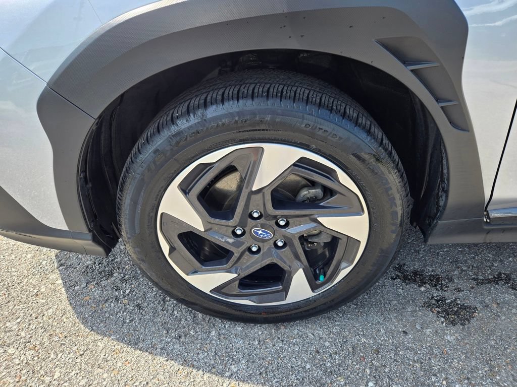 Used 2024 Subaru Crosstrek 2.5i Limited w/ Crosstrek Mirror Package AWD/4WD image 9