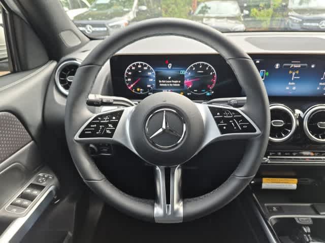 New 2026 Mercedes-Benz GLB 250 4MATIC image 23