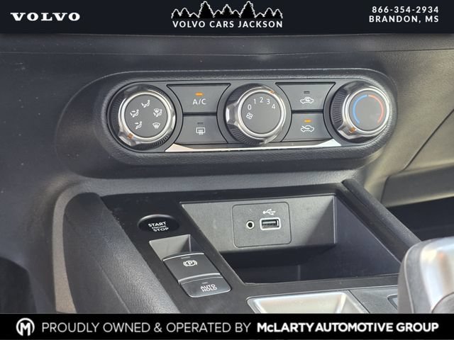 Used 2025 Nissan Kicks S w/ Charging Package FWD image 20