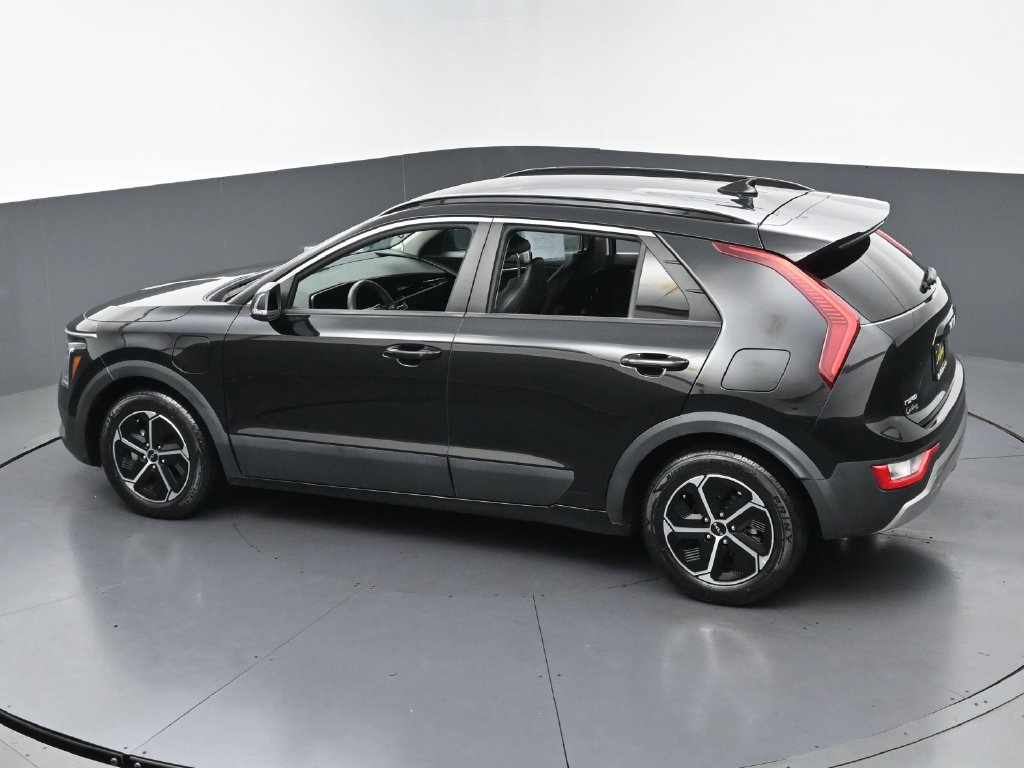 Used 2023 Kia Niro EX FWD image 44