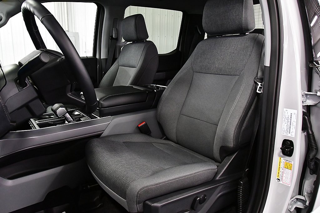 Used 2024 Ford F150 Lightning Flash image 31