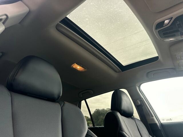 Used 2020 Subaru Outback Limited image 19