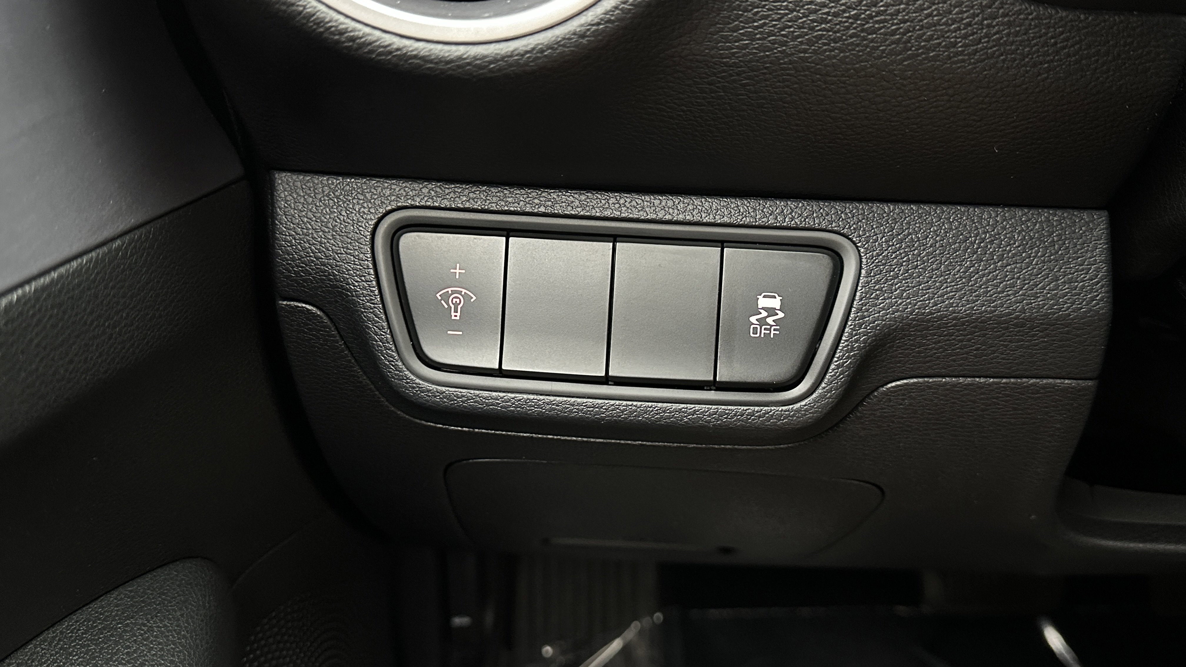 Used 2022 Kia Forte LXS image 19