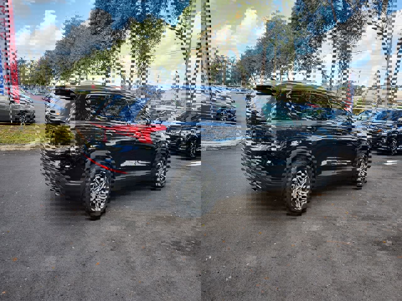 Used 2023 Hyundai Santa Fe SEL image 5