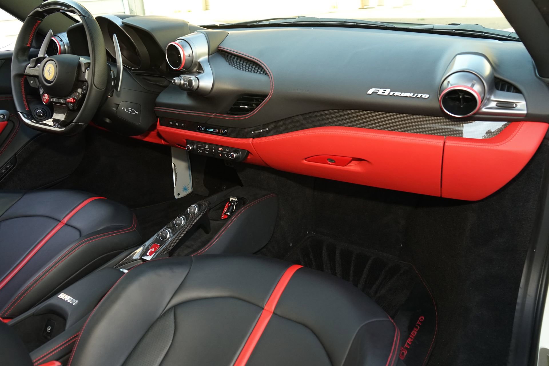 Used 2022 Ferrari F8 Tributo image 13