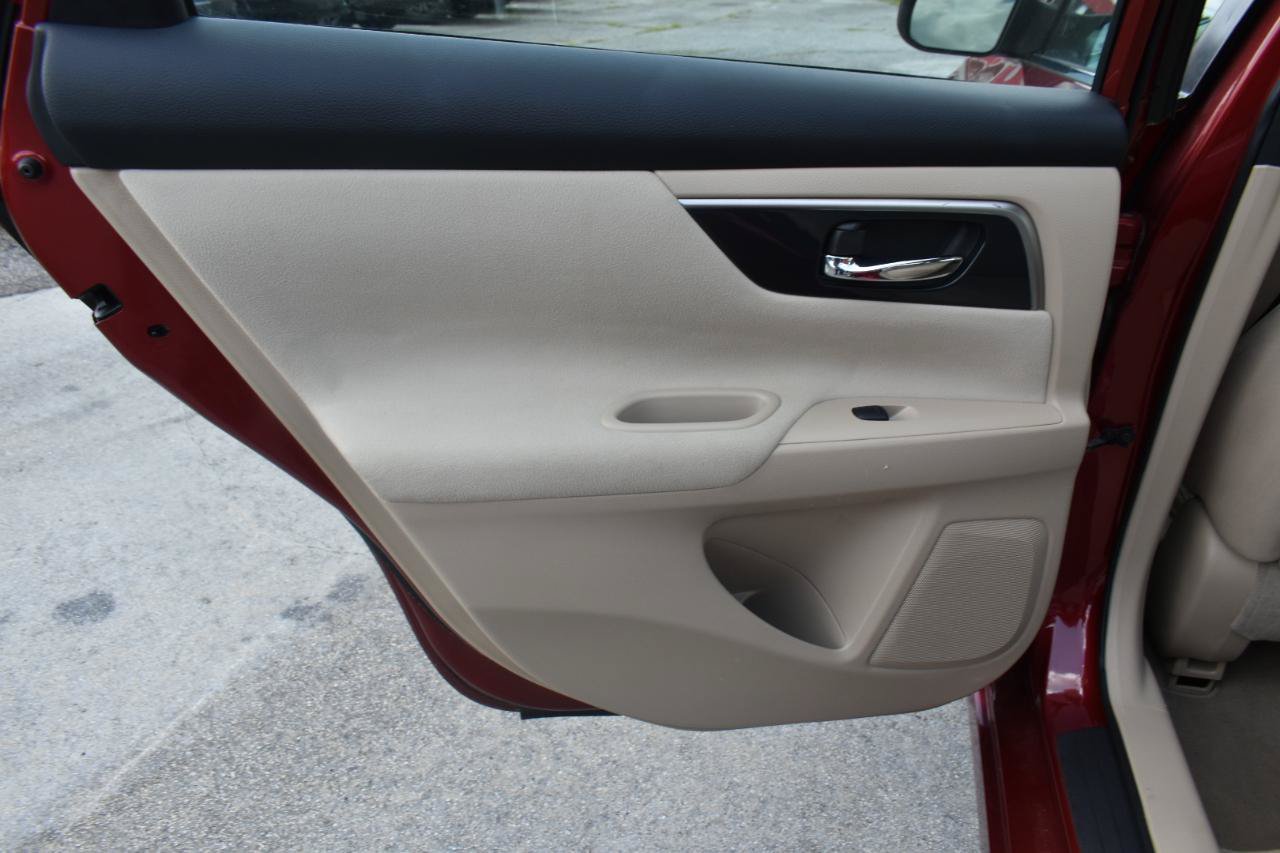 Used 2014 Nissan Altima 2.5 FWD image 31