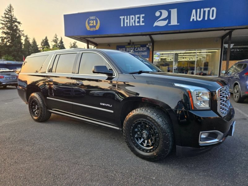 Used 2018 GMC Yukon XL Denali w/ Denali Ultimate Package AWD/4WD image 60