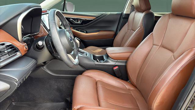 Used 2022 Subaru Outback Touring AWD/4WD image 28