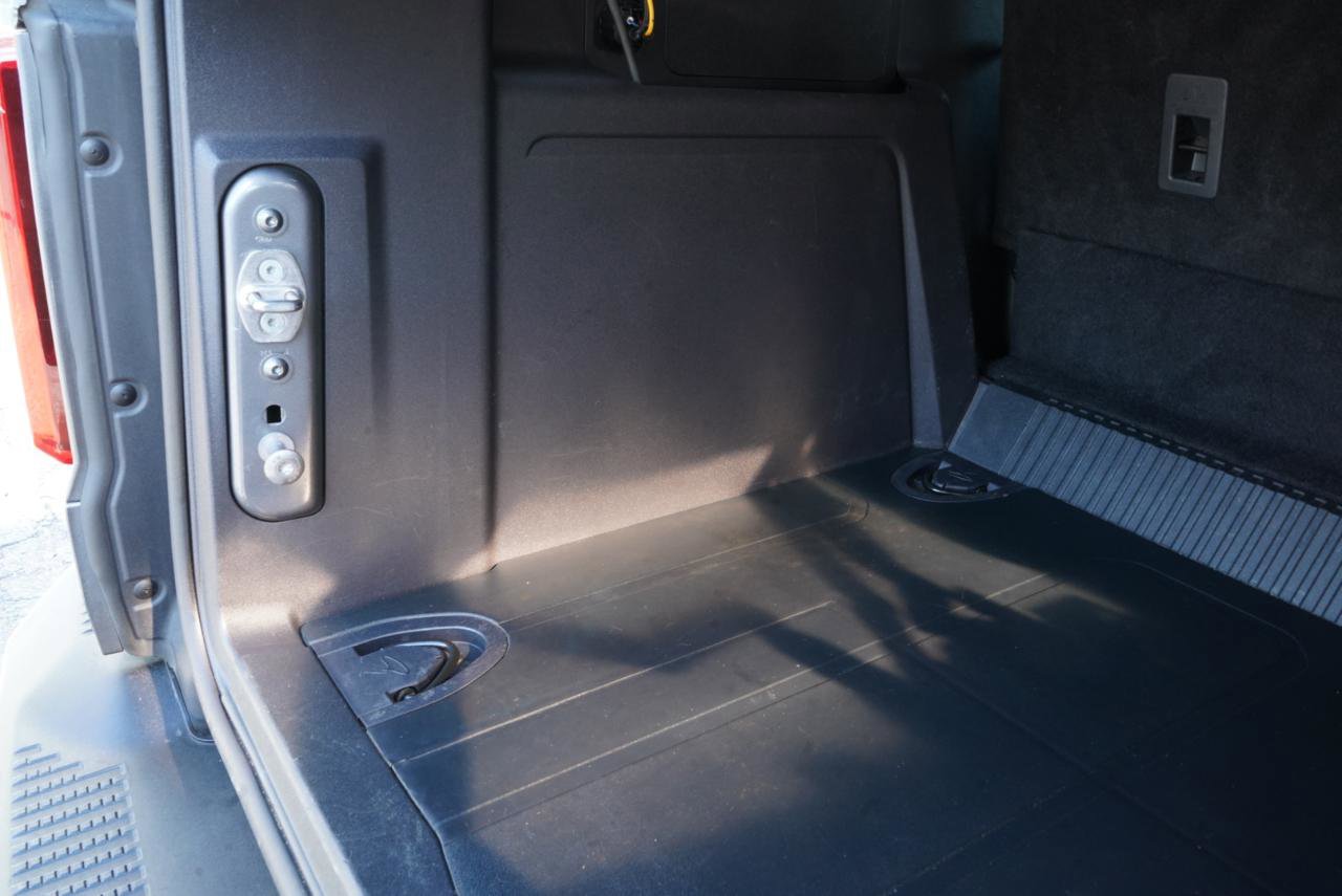 Used 2022 Ford Bronco Black Diamond image 54