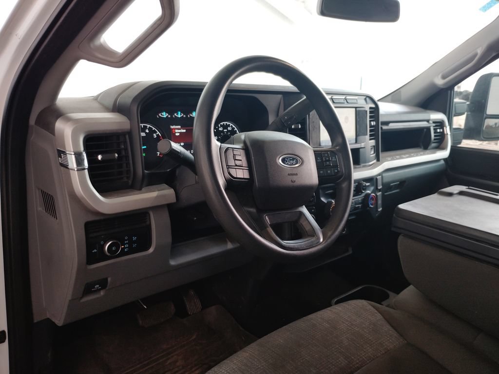 Used 2023 Ford F250 XLT AWD/4WD image 24
