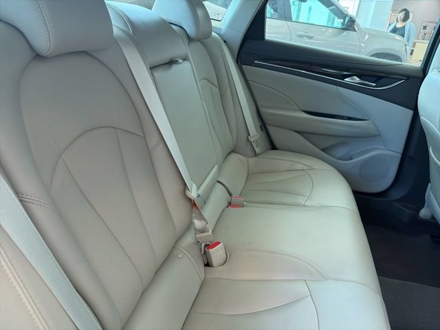 Used 2017 Buick LaCrosse Premium w/ Driver Confidence Package #2 FWD image 26