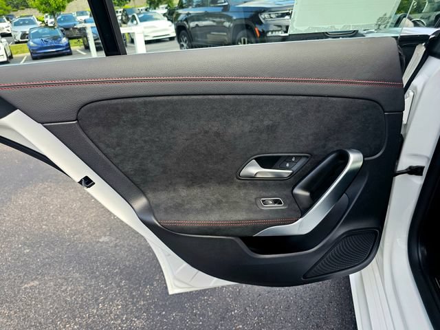Used 2022 Mercedes-Benz CLA 35 AMG 4MATIC image 27