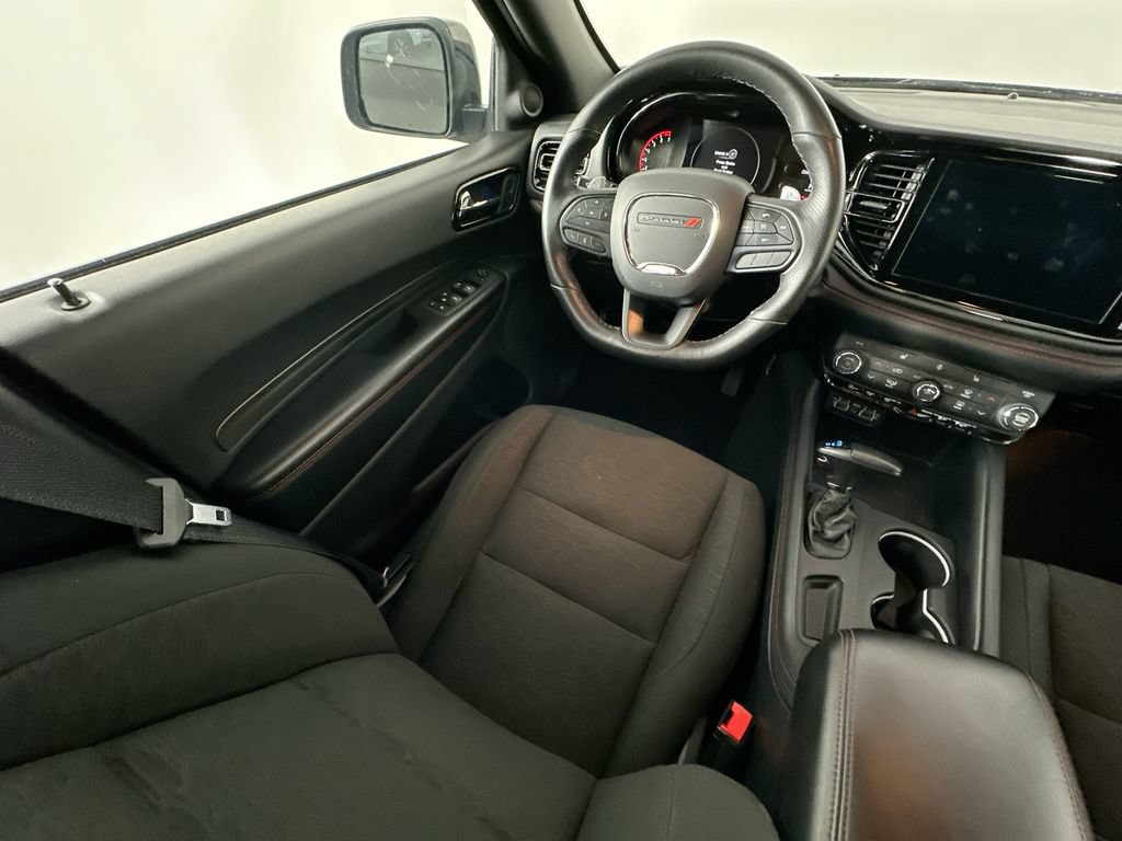 Used 2025 Dodge Durango GT RWD image 9
