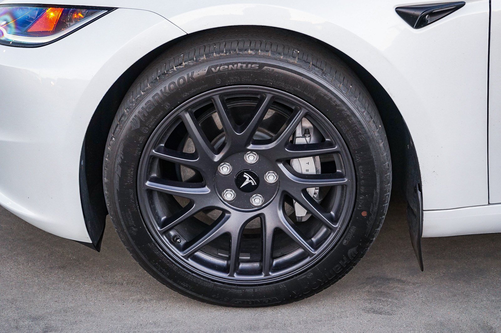 Used 2024 Tesla Model 3 Long Range AWD/4WD image 10