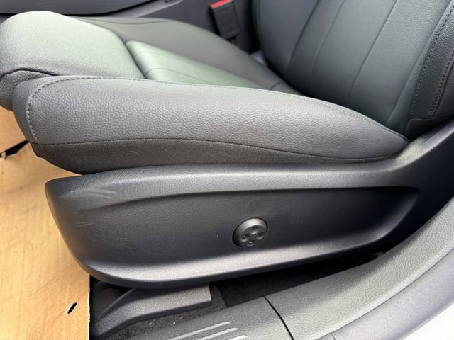 Certified 2025 Mercedes-Benz CLA 250 4MATIC image 9