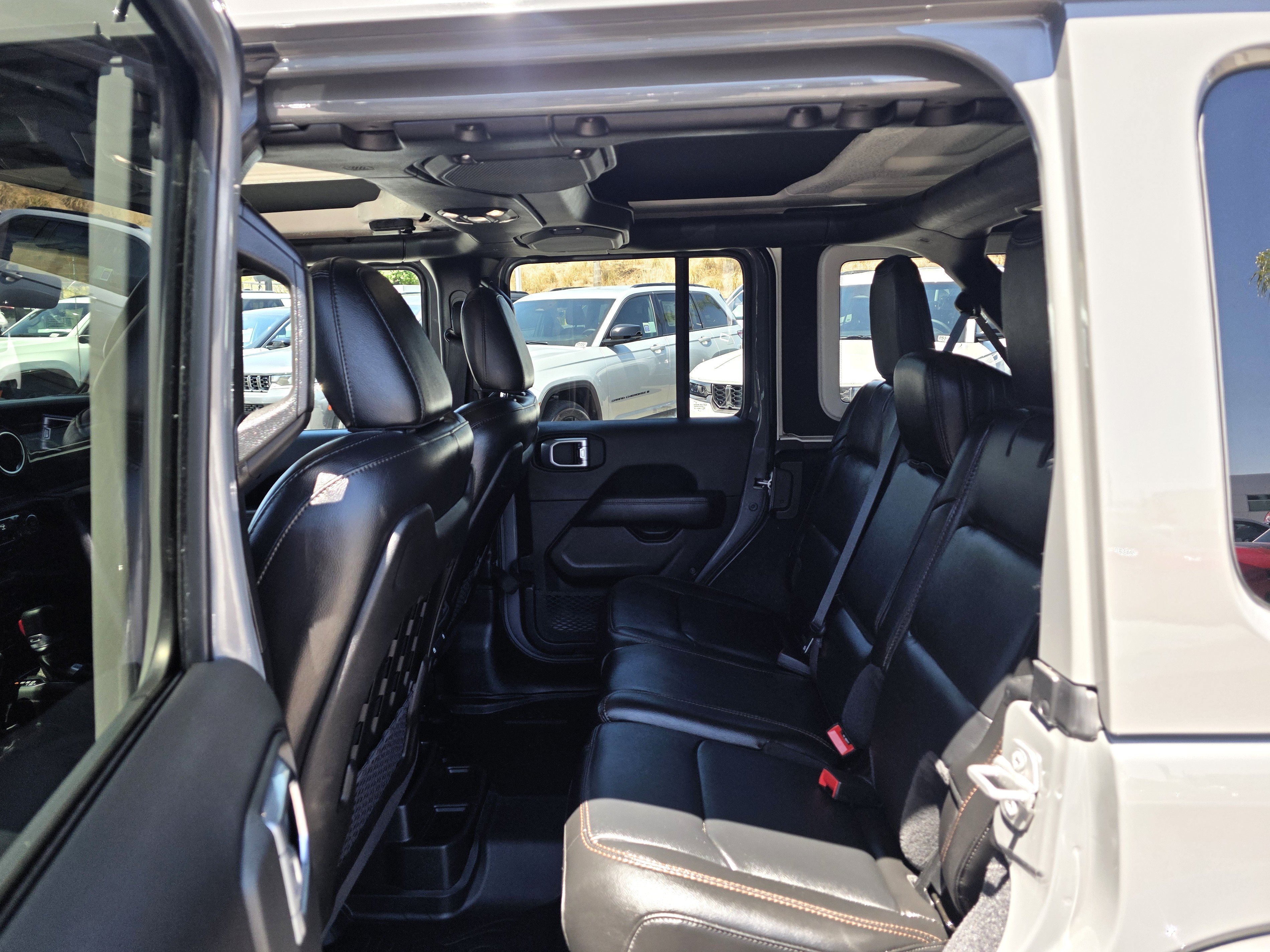 Certified 2023 Jeep Wrangler Unlimited Rubicon 392 w/ Trailer Tow Package AWD/4WD image 18