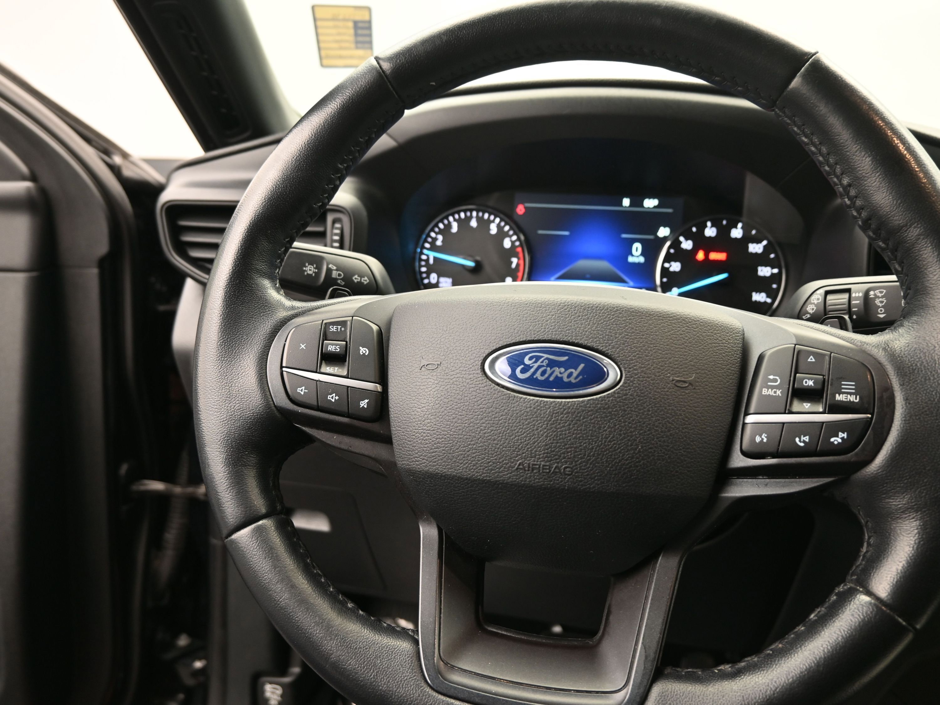 Used 2020 Ford Explorer XLT w/ Class III Trailer Tow Package image 23