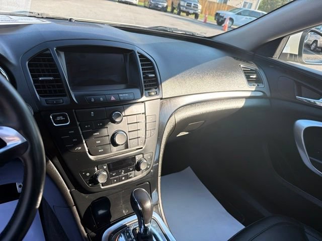 Used 2013 Buick Regal Premium FWD image 23