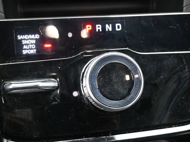 Used 2023 Jeep Grand Cherokee Limited w/ Black Appearance Package image 15