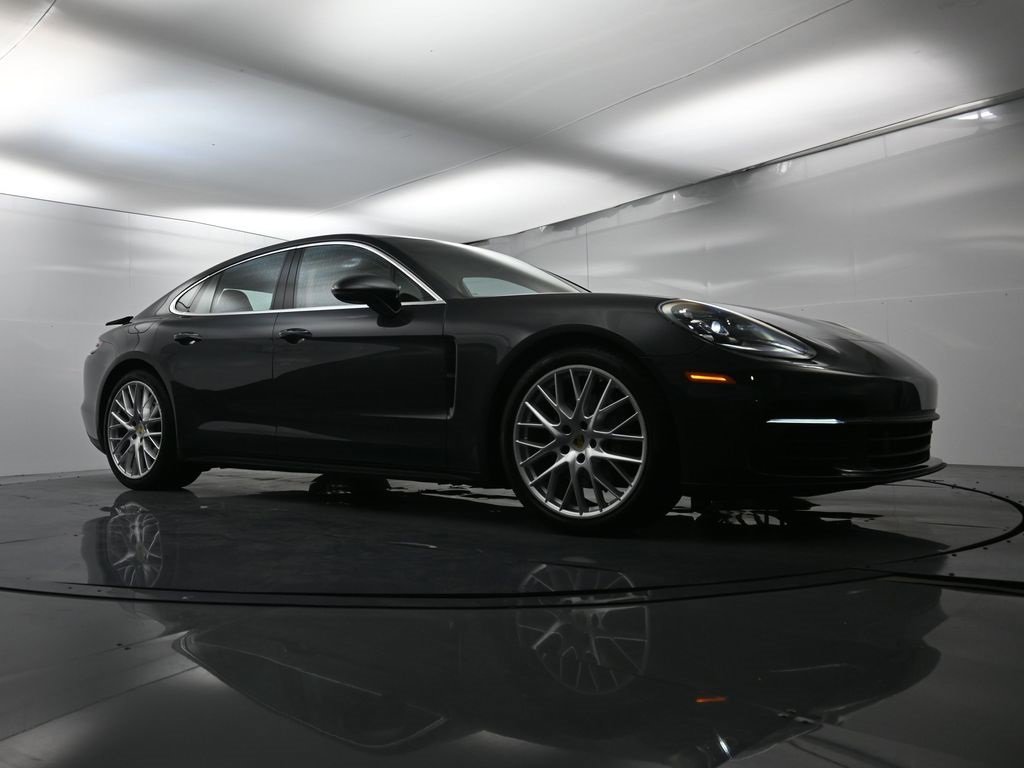 Used 2018 Porsche Panamera 4S image 52