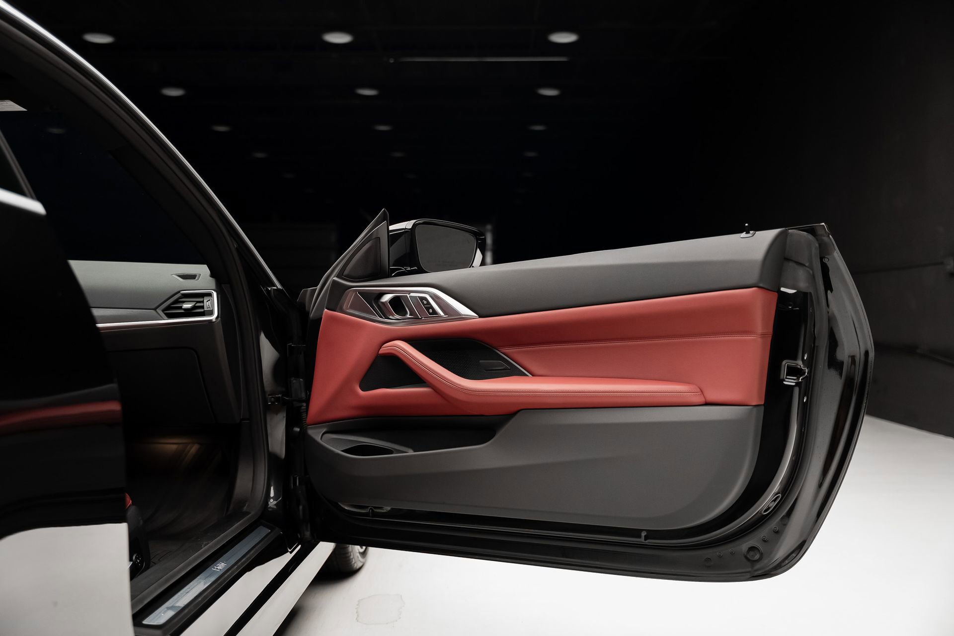 Used 2024 BMW 430i Coupe w/ Convenience Package image 57