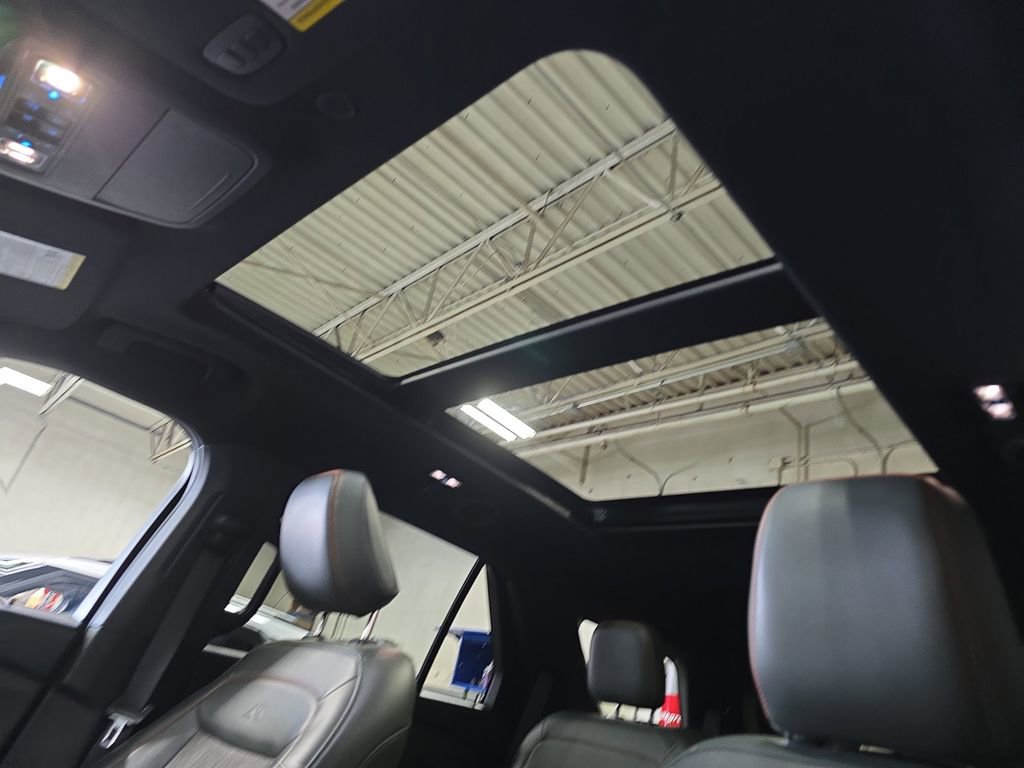 Used 2023 Ford Explorer Timberline w/ Timberline Technology Package AWD/4WD image 33