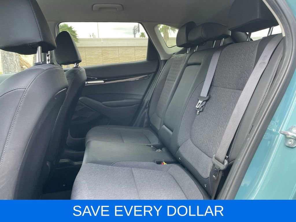 Used 2024 Kia Seltos S FWD image 16